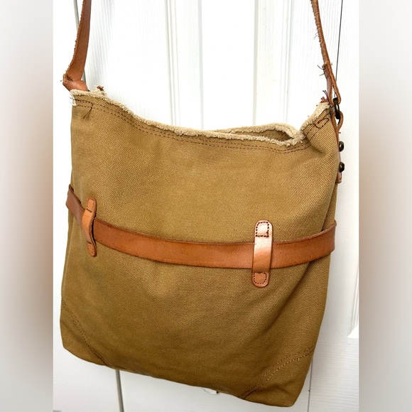 LUCKY BRAND Calexico Crossbody Purse Canvas Leather Studded Camel Tan Brown - Picture 4 of 16